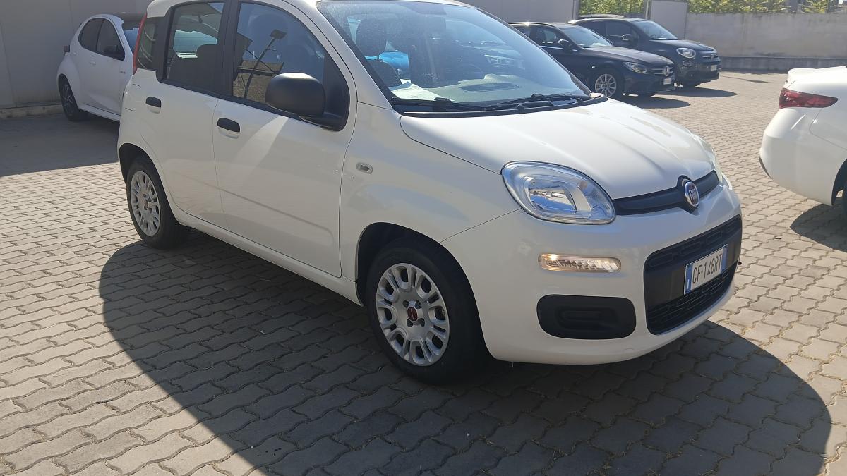 Fiat Panda 1.0 FireFly S&S 70CV Hybrid
